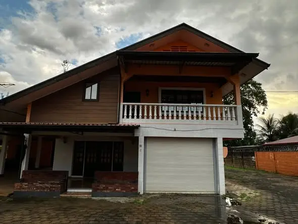 Foto van Sewnarainweg