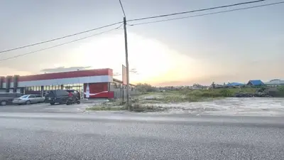 Foto van Hoofdweg Magentakanaalweg